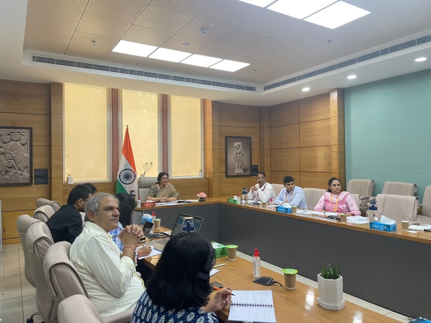 DPIIT Special Secretary discussing State Logistics Policy (SLPs) with state representatives.