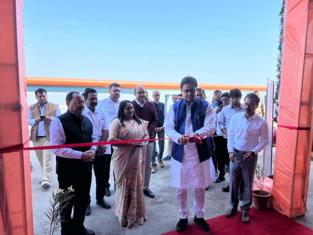 Shri Shantanu Thakur, Hon’ble Minister of State for Ports, Shipping & Waterways inaugurates several Transformative projects at Deendayal Port Authority 