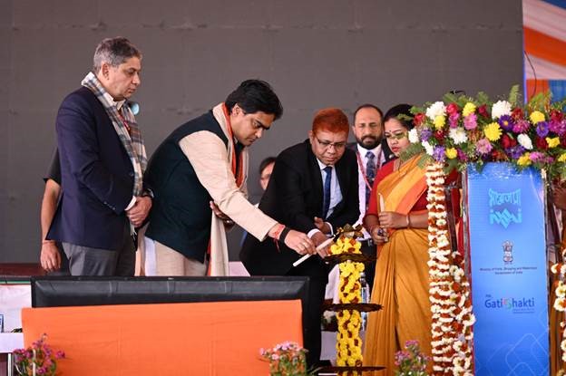 Shantanu Thakur&nbsp; flags-off the 1st trial cargo vessels from Maia Inland Customs Port , West Bengal to Sultanganj Port in Bangladesh
