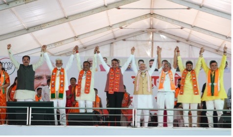 PM Modi announces new Airport near Vadhavan Port in Maharashtra MUMBAI : Prime Minister Shri Narendra Modi on Friday announced that the government will soon begin work on a new airport near the ambitious Vadhavan Port project in Maharashtra, valued at ₹76,220 crore. The announcement was made during the launch of the State election campaign for the BJP-led alliance in Dhule district. The plan to construct the airport had been initially demanded by former Chief Minister and BJP leader Shri Devendra Fadnavis, revealed Modi. He assured that the request would be fulfilled as soon as the election code of conduct for the ongoing Maharashtra elections is lifted. The Prime Minister added that the Centre would soon hold discussions with the State government to finalise the project details. The Vadhavan Port, approved by the Union Cabinet in June 2024, is set to become the largest port in India. It will be developed as a deep-draft, all-weather greenfield major port in Palghar district. The port is expected to create significant economic opportunities and enhance trade in the region. The port development will be managed by the Vadhavan Port Project Limited (VPPL), a Special Purpose Vehicle (SPV) jointly owned by Jawaharlal Nehru Port Authority (JNPA) with a 74 per cent stake and the Maharashtra Maritime Board (MMB) holding 26 per cent. In his speech, Modi emphasized the focus of both the Union and the State government on large-scale infrastructure projects. He criticised the Opposition parties for allegedly attempting to hinder the progress of such initiatives, while also highlighting the government&rsquo;s commitment to improving India&rsquo;s infrastructure. In another rally held in Nashik, PM Modi also addressed the concerns of onion growers, stating that the government had revised its export policies in response to demands from the farming community.