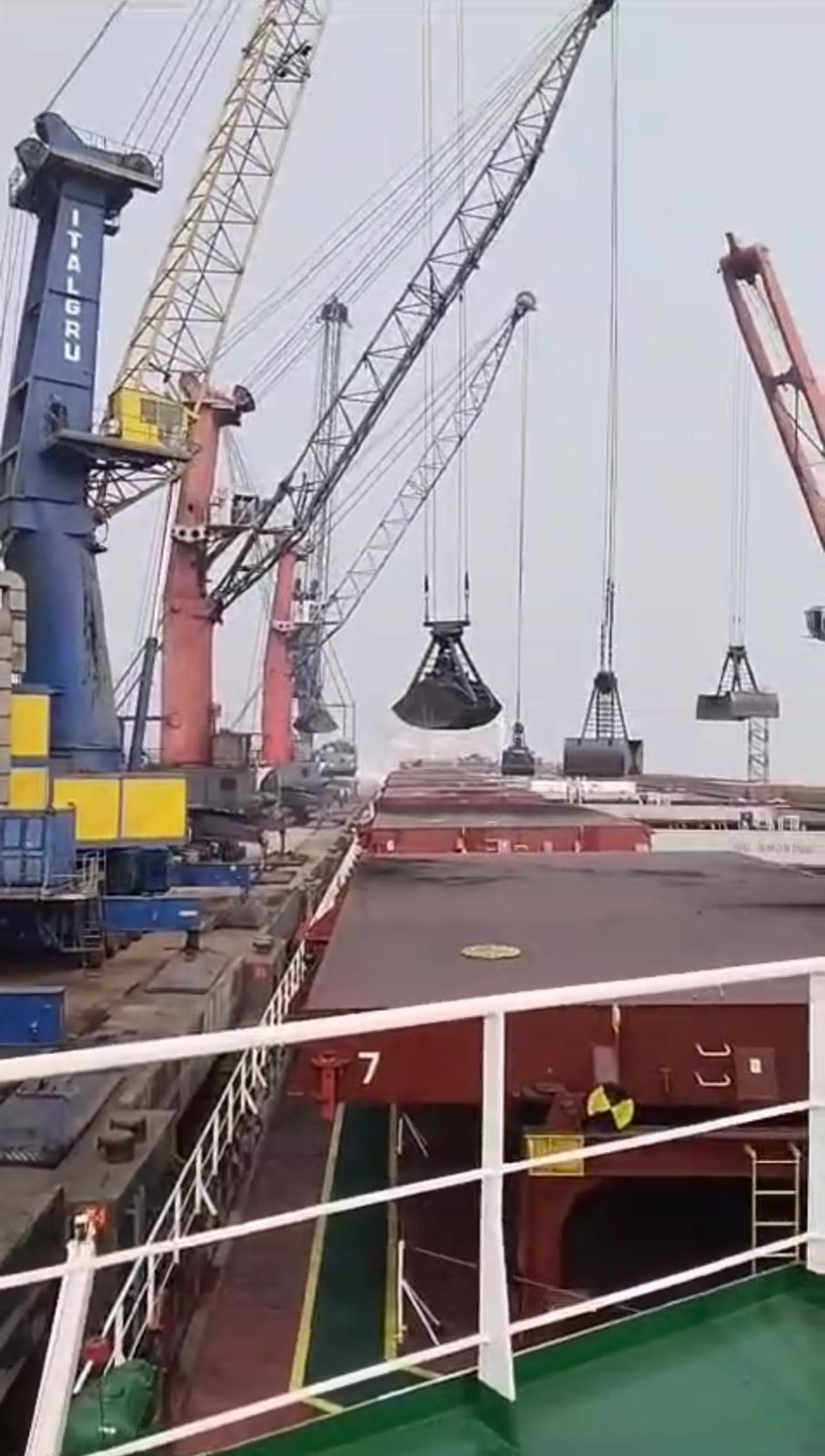 Record-Breaking Achievement at Deendayal Port Authority