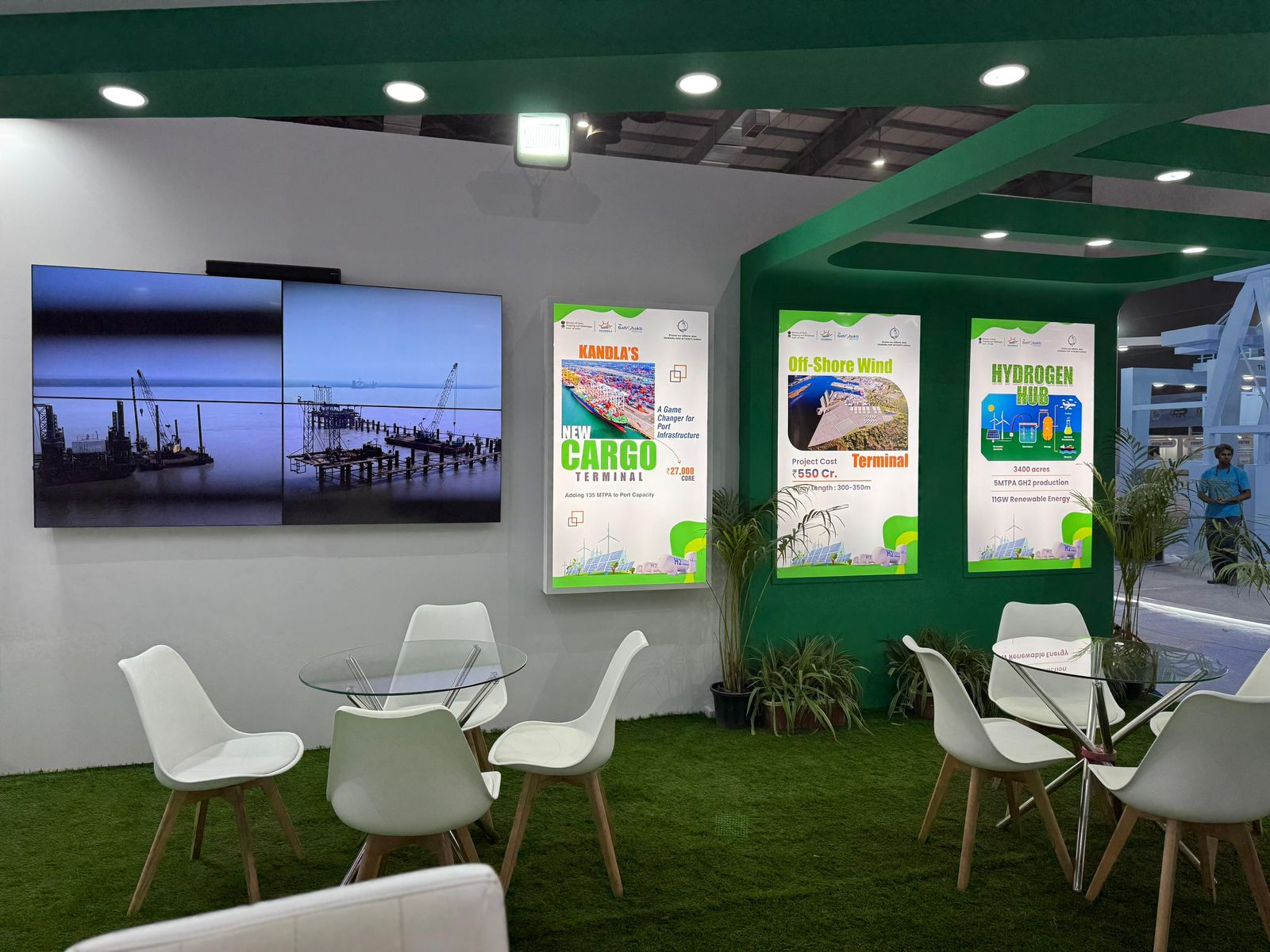 Deendayal Port Authority, Kandla, proudly presents its vision for a sustainable future at the Maritime India Conference & Expo 2025! 🌍⚓