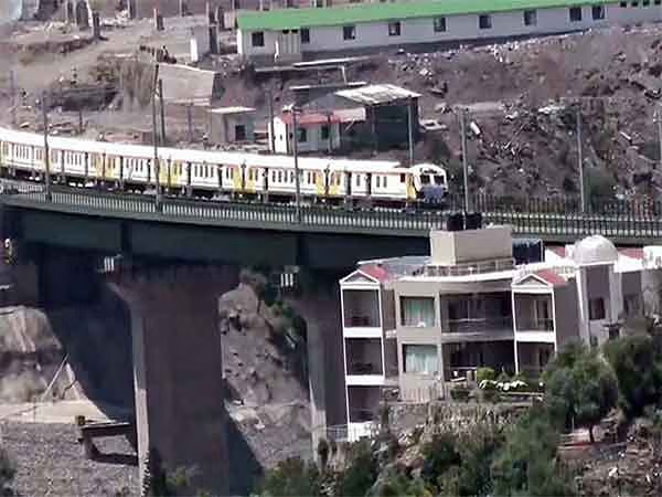 Railways to invest Rs 16.7L in freight corridors, HSR, station upgrade by 2031 : ICICI Securities