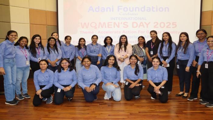 Ahead of International Women&rsquo;s Day, Adani Foundation at Mundra Felicitates Over 1,000 &lsquo;Lakhpati Didis&rsquo;